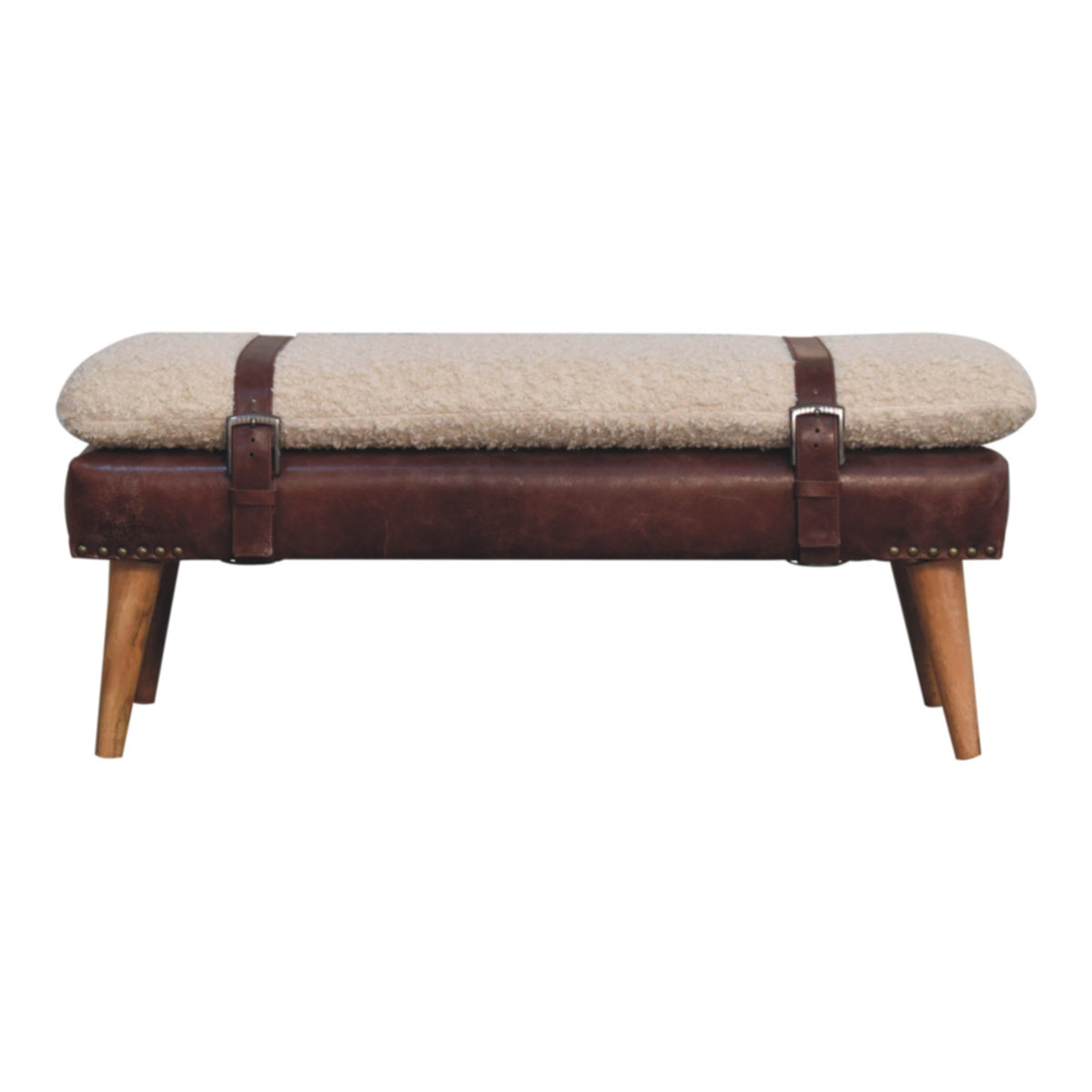 Banc en tissu bouclette avec sangles en cuir de buffle acajou et pieds nordiques en bois massif teinte naturelle
