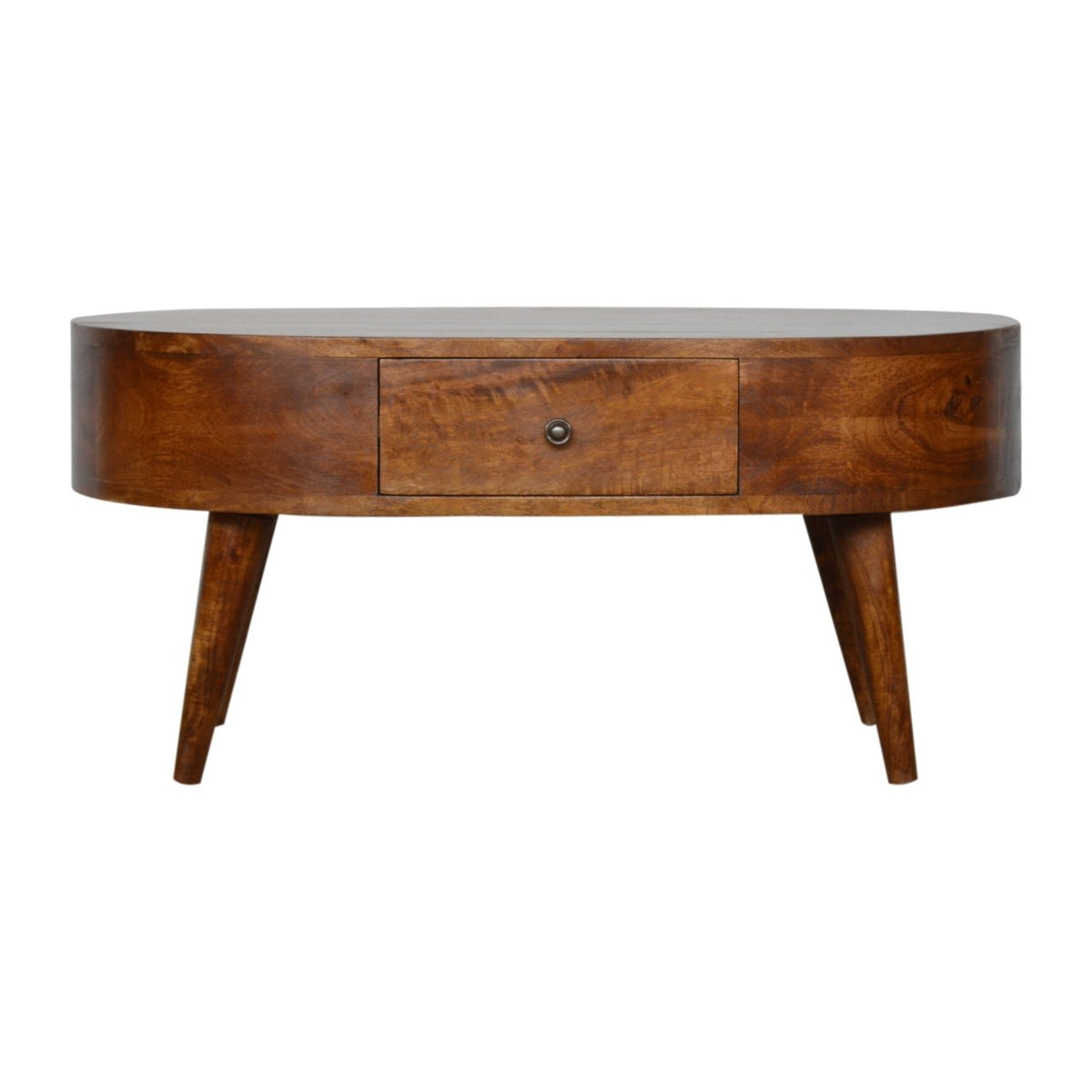 Table basse arrondie en manguier massif teinte châtaigne, deux tiroirs à bouton brillant, pieds nordiques