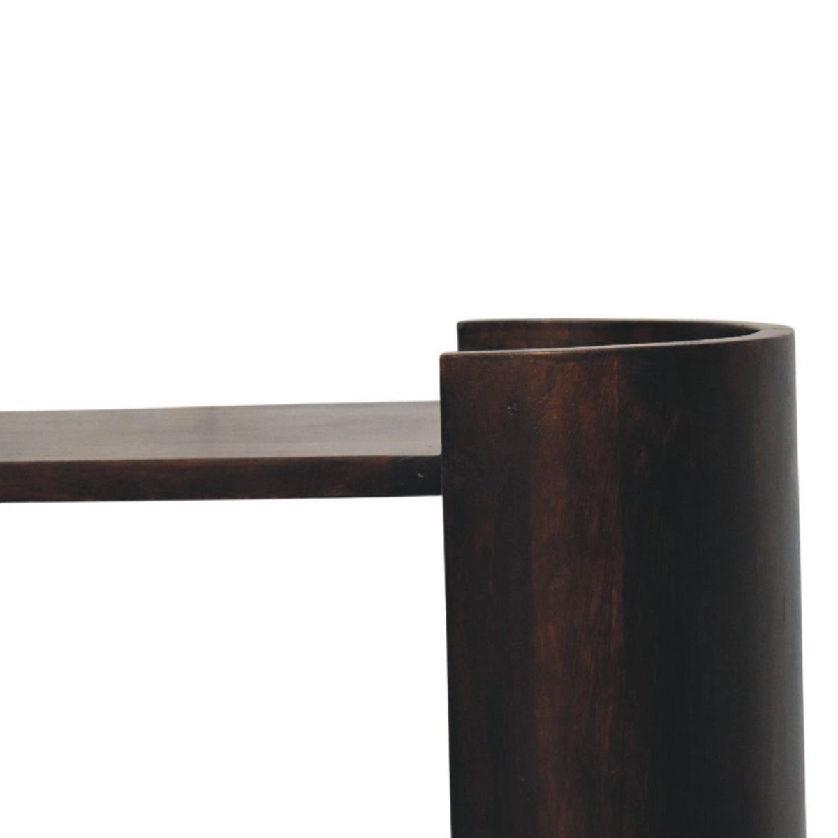 Table de chevet sculpturale à niche haute en manguier massif – Moka – vue 4