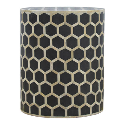 Petit tabouret décoré d'un motif d'incrustations d'os